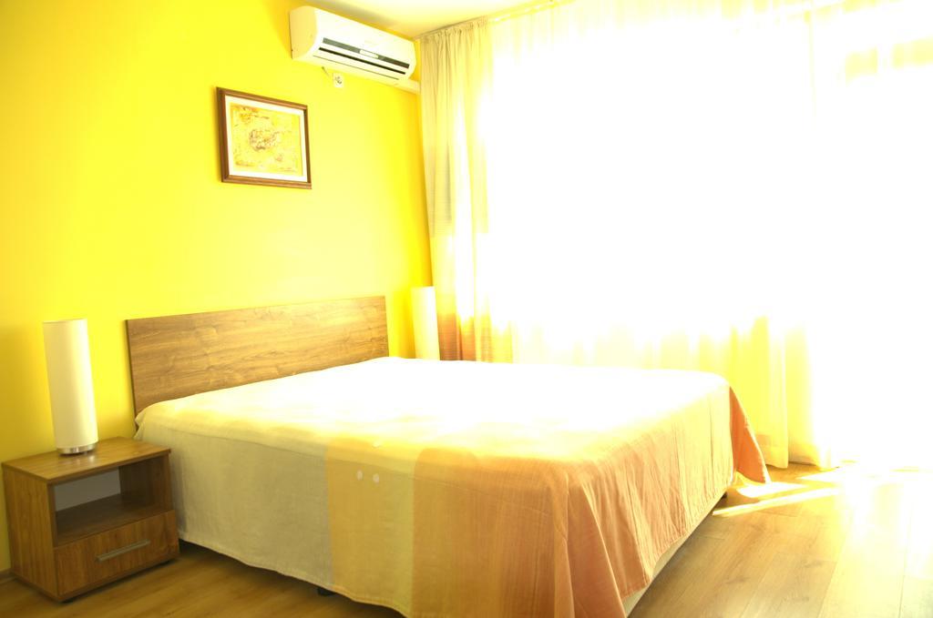Hotel Sany Primorsko Exterior photo